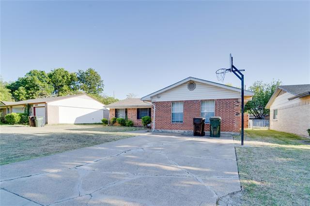 Building Photo - 1304 Meadowcrest Dr