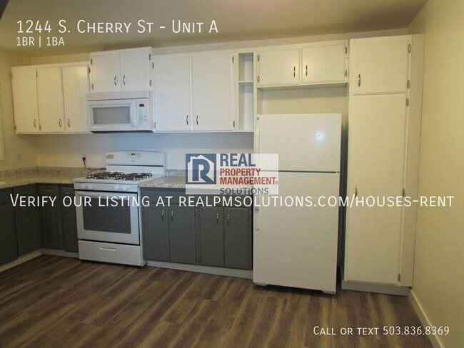 Building Photo - 1244 S Cherry St