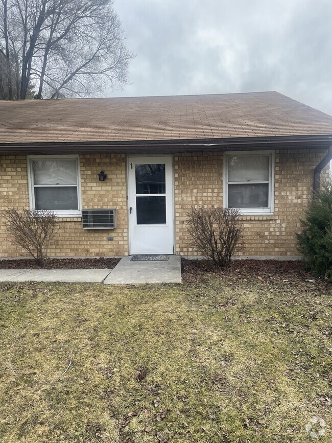 Building Photo - 3731 Normandy Ave