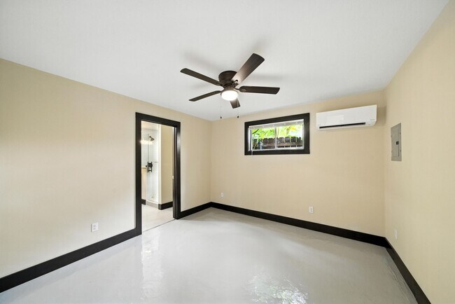 Foto del edificio - 811 Sul Ross St