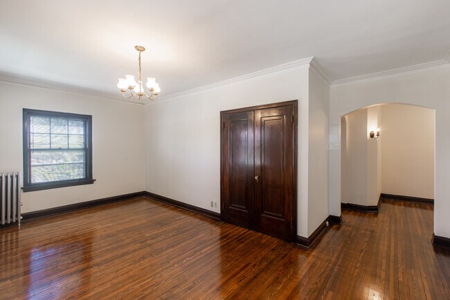 Foto del edificio - 2610-18 Fremont Ave S