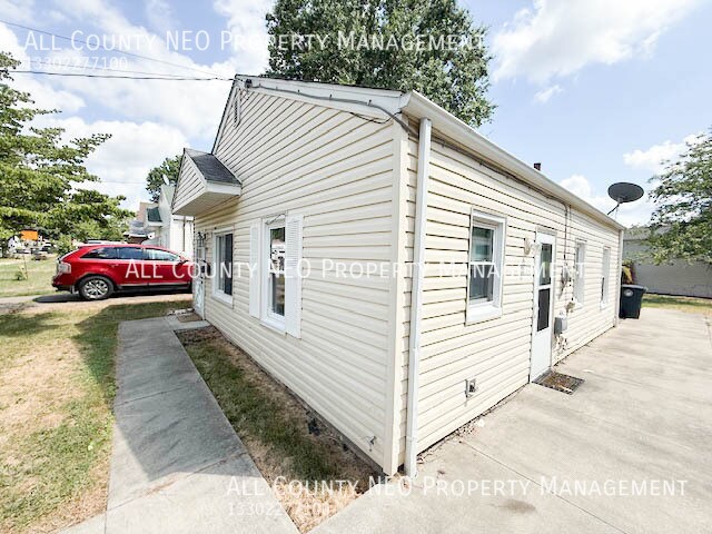 Foto del edificio - 772 Triplett Blvd