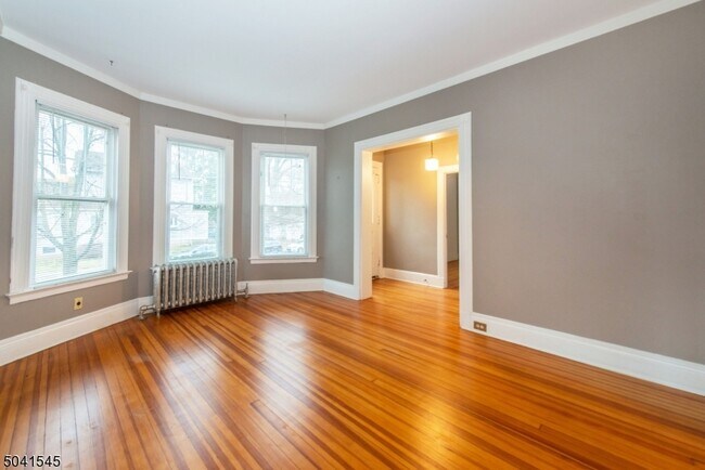 Foto del edificio - 10 Mountain View Pl