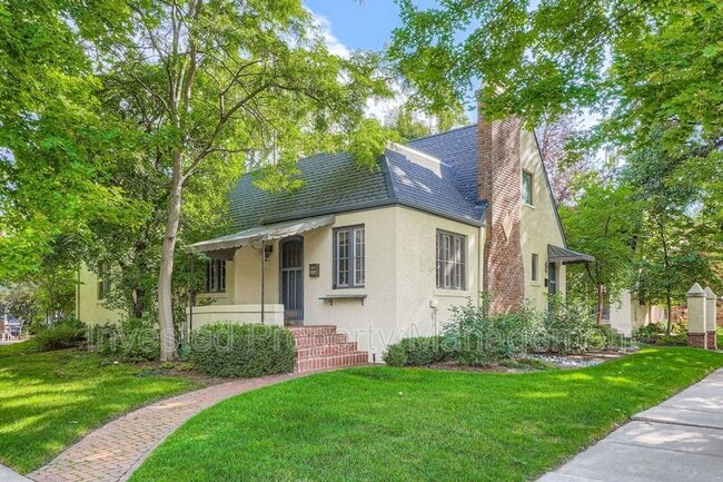 Building Photo - 1703 E 5th Ave