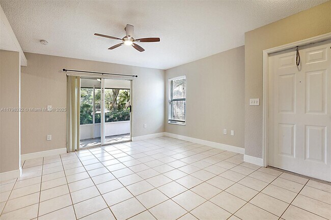Foto del edificio - 5308 NW 89th Ave