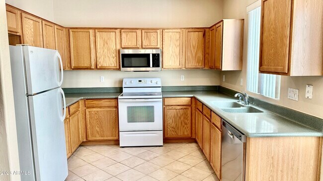 Foto del edificio - 15812 N 36th Ln