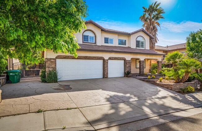 Foto del edificio - 4054 Sungate Dr