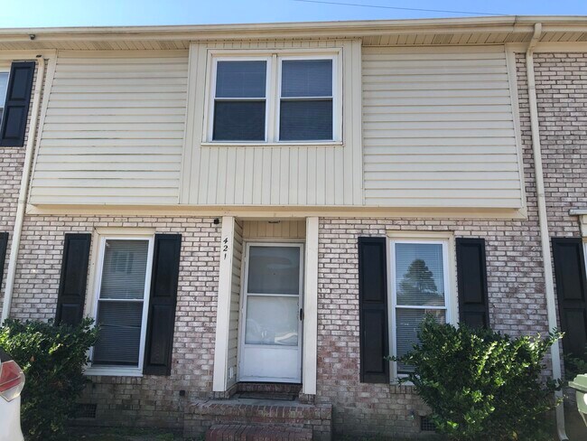 Foto del edificio - 421 Cumbrian Ct