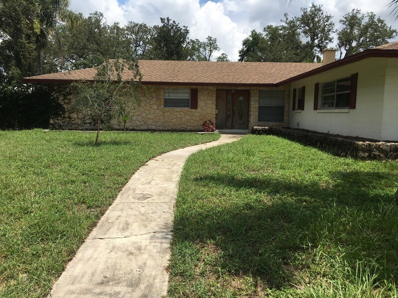 Primary Photo - 2647 Derbyshire Rd