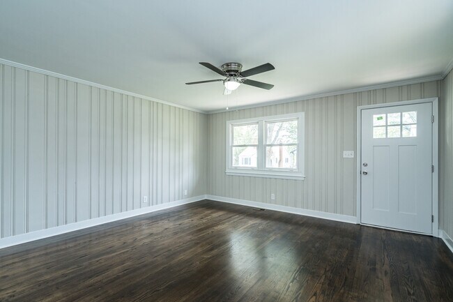 Foto del edificio - 504 N Maple St