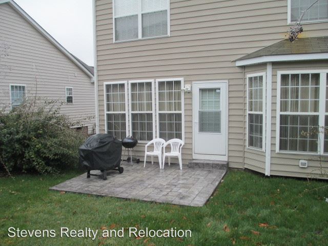 Building Photo - 4909 Delta Lake Dr