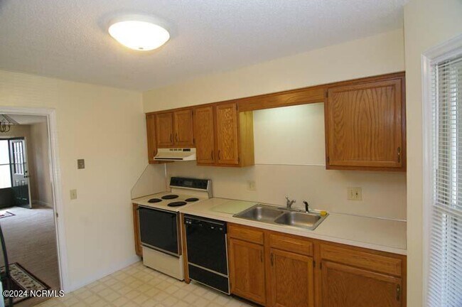 Foto del edificio - 2069 Quail Ridge Rd
