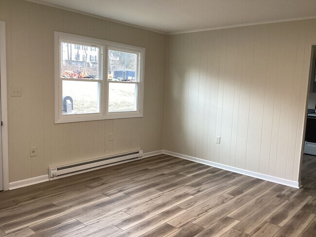 Foto del edificio - 15395-15419 Church Street