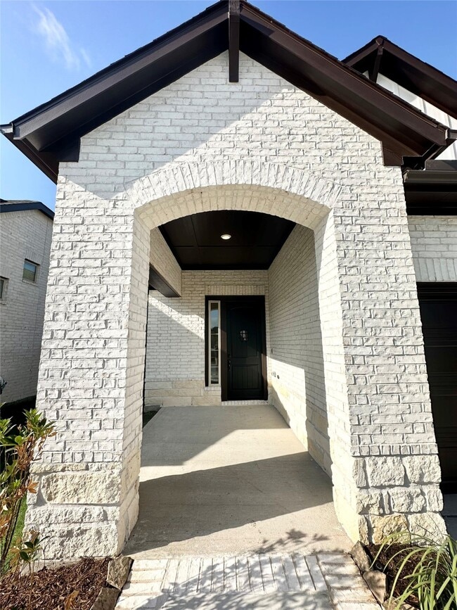 Building Photo - 18419 Palmetto Vw Dr