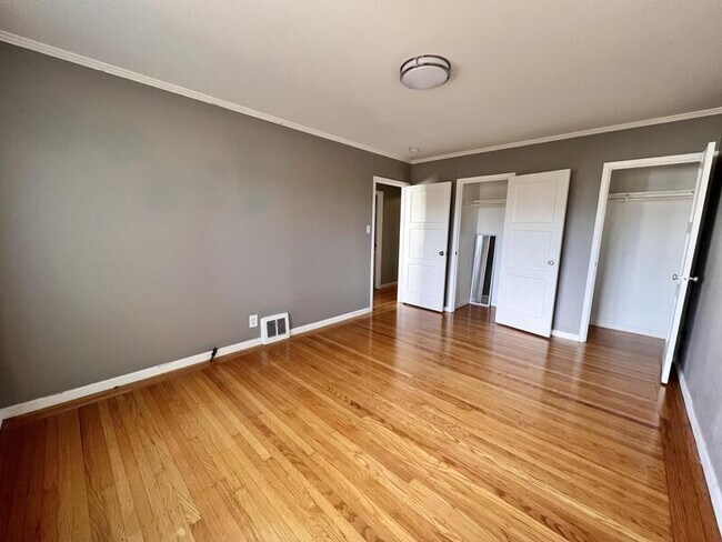 Foto del edificio - 1415 37th Ave