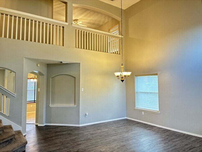 Building Photo - 12402 Ravens Chase Ln