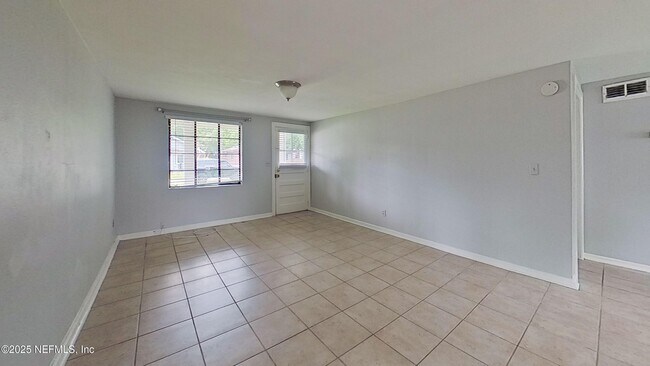 Foto del edificio - 1749 Sheridan St