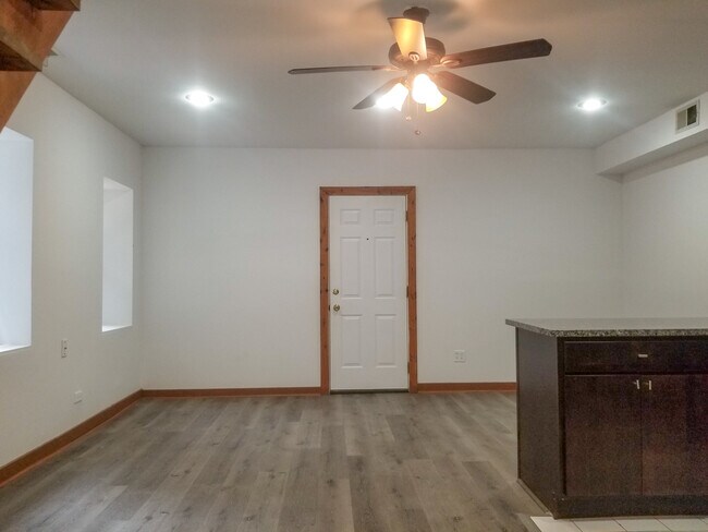 Foto del edificio - 1432 N Paulina St