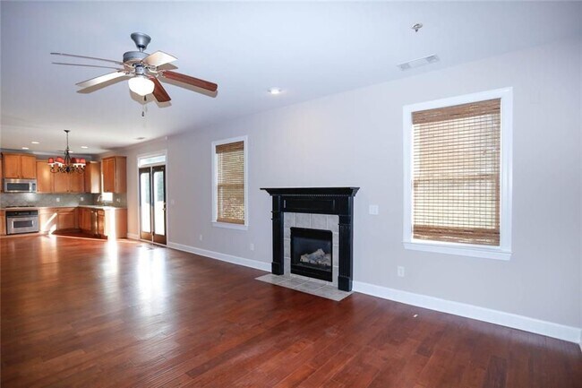 Building Photo - 3380 Gables Ct