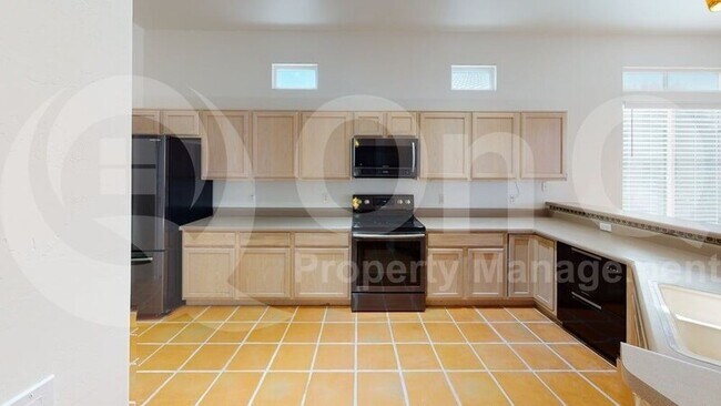 Building Photo - 2552 S Rita Vista Dr