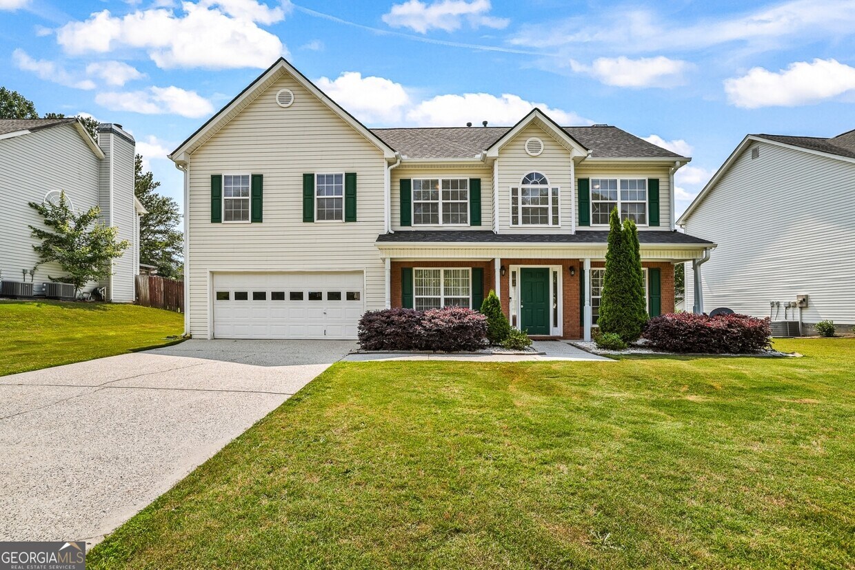 Primary Photo - 1376 Bramlett Forest Ct SE