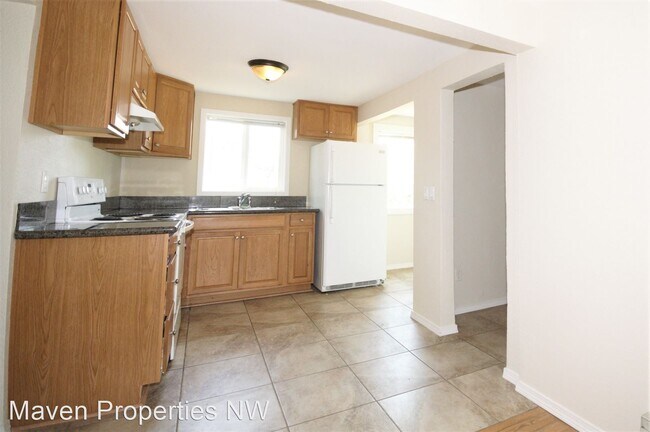 Foto del edificio - 2 br, 1.5 bath House - 8647 Renton Ave S