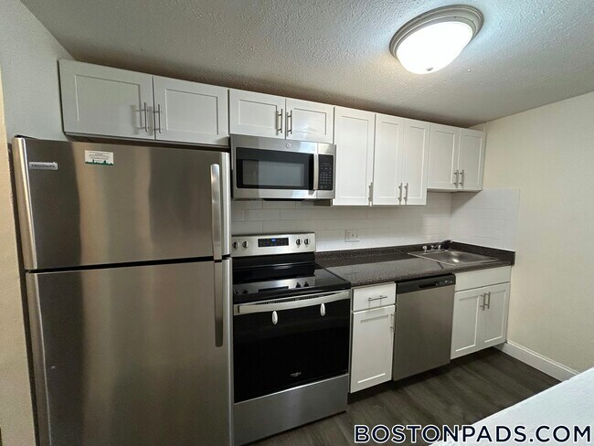 Foto del edificio - 122 Dustin St