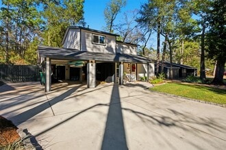 Building Photo - 1004 E Red Cedar Cir