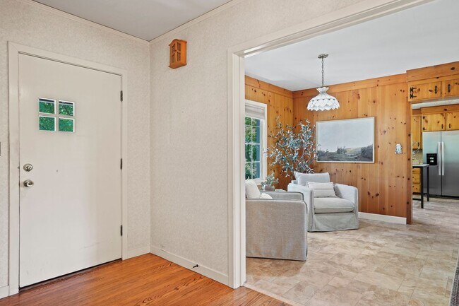 Building Photo - 4 Bed / 3 Bath | Arden Park Home Available...