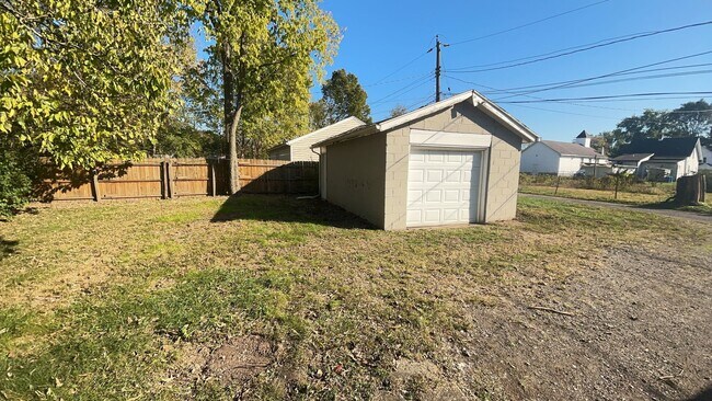 Foto del edificio - 1709 Webber Ave