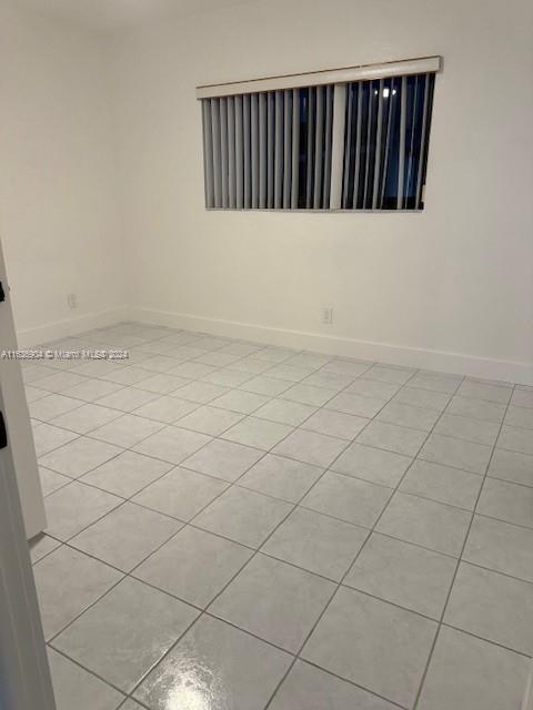 Building Photo - 8451 SW 37th St