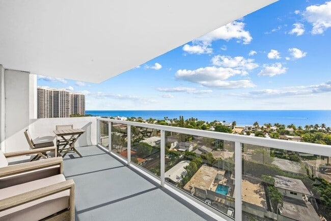 Foto del edificio - 2841 N Ocean Blvd