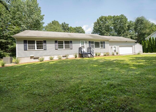 Foto del edificio - 79 Trestle Ln