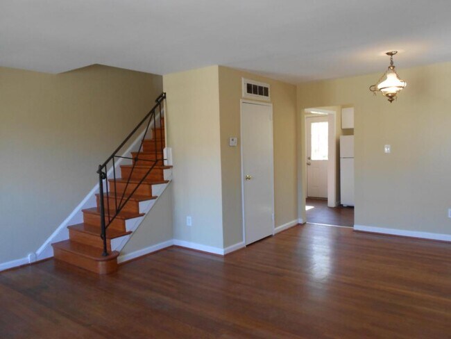 Photo - 5807 36th Ave Townhome