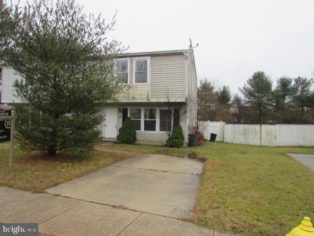 Primary Photo - 100 Farmhouse Rd