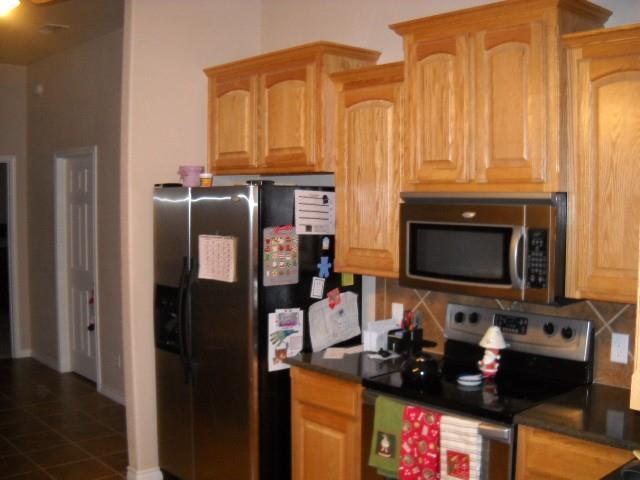 Foto del edificio - 201 Iron Eagle Rd