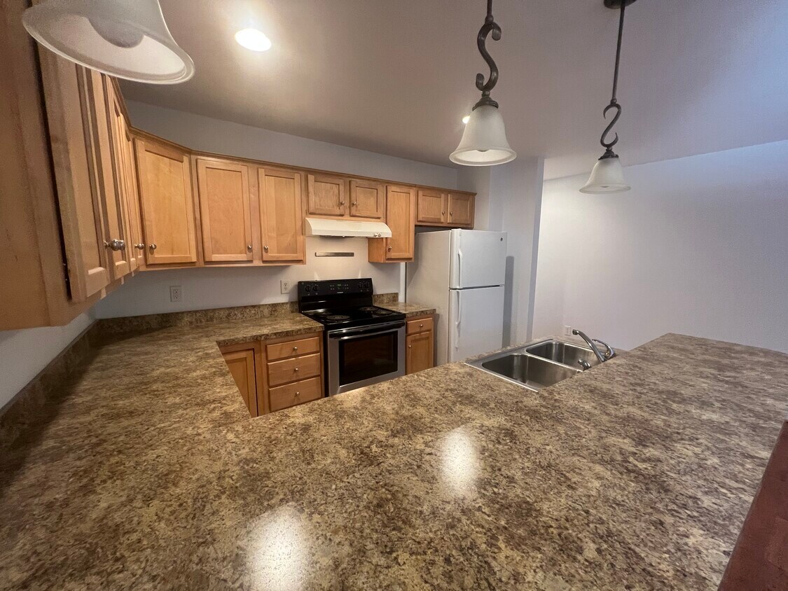 702 Delevan St Unit A, Charlottesville, VA 22903 Apartments in