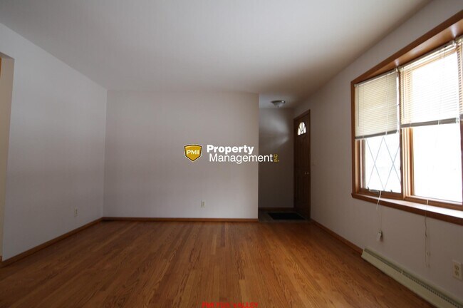 Building Photo - 1801 S Telulah Ave