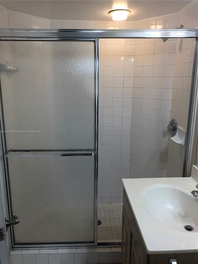 Building Photo - 1280 S Alhambra Cir