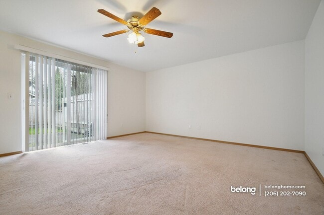 Building Photo - 15121 182nd Ave SE