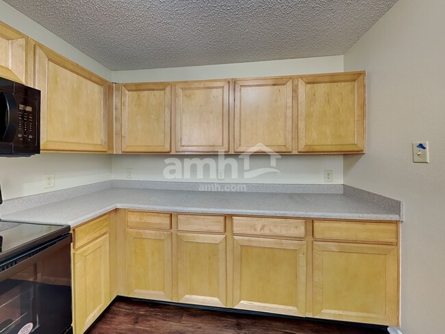 Foto del edificio - 10383 Homestead Dr