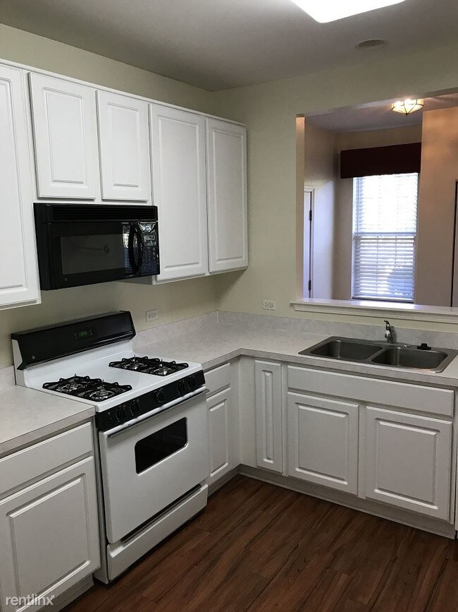 Foto del edificio - 2 br, 2 bath House - 1340 Brookdale Dr