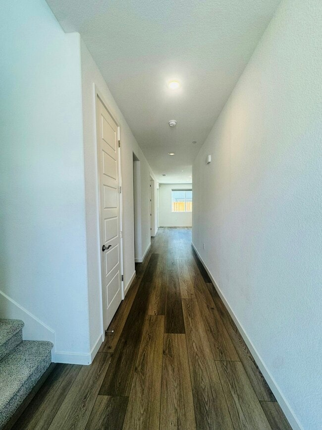 Building Photo - 5421 Knights Valley Ln
