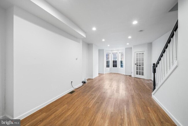 Foto del edificio - 2454 Amber St