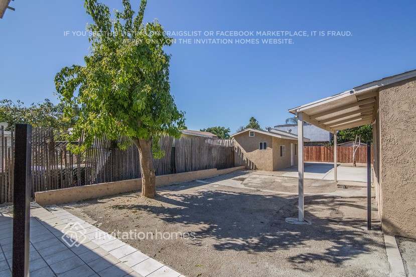 Foto del edificio - 2093 Goodall Ave