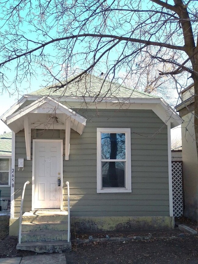 Building Photo - 2658 Adams Ave