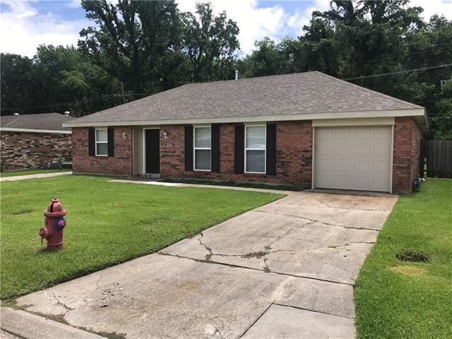 Primary Photo - 181 Lakewood Dr