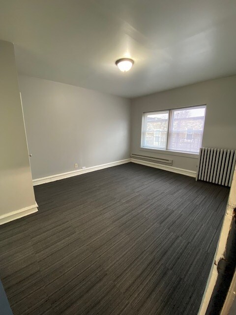 Foto del edificio - 3032 W Pierce St
