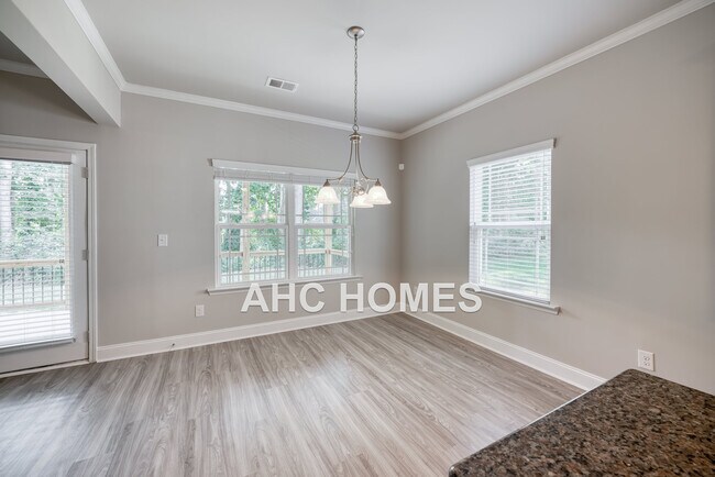 Foto del edificio - 2297 Shady Dr