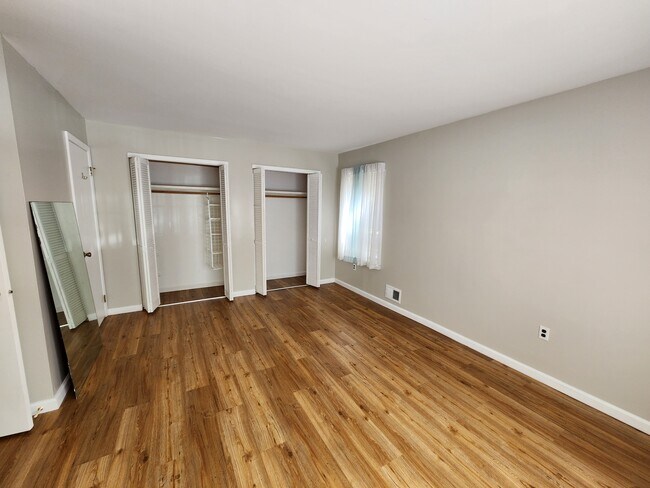 Foto del edificio - 34 Barberry Ct